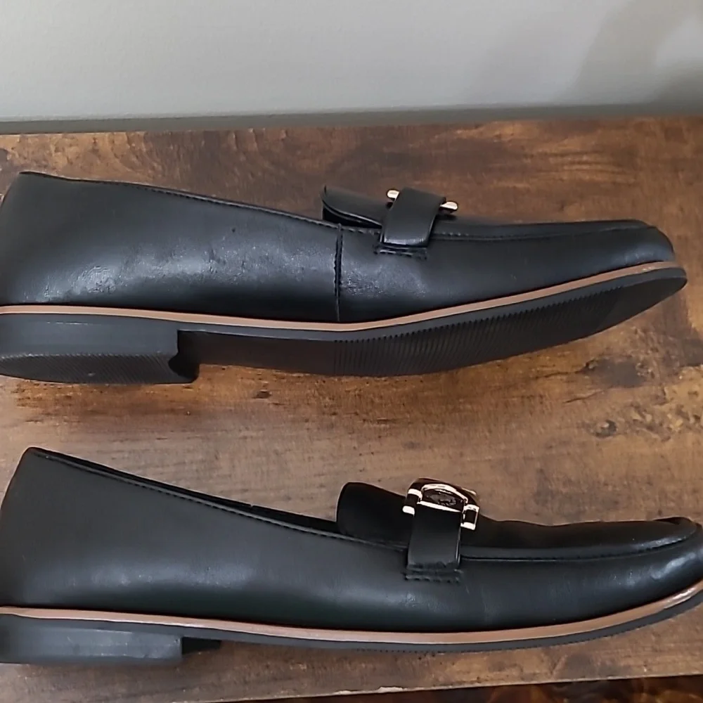 Anne Klein Black Loafers with Gold Detail with Logo size 7.5